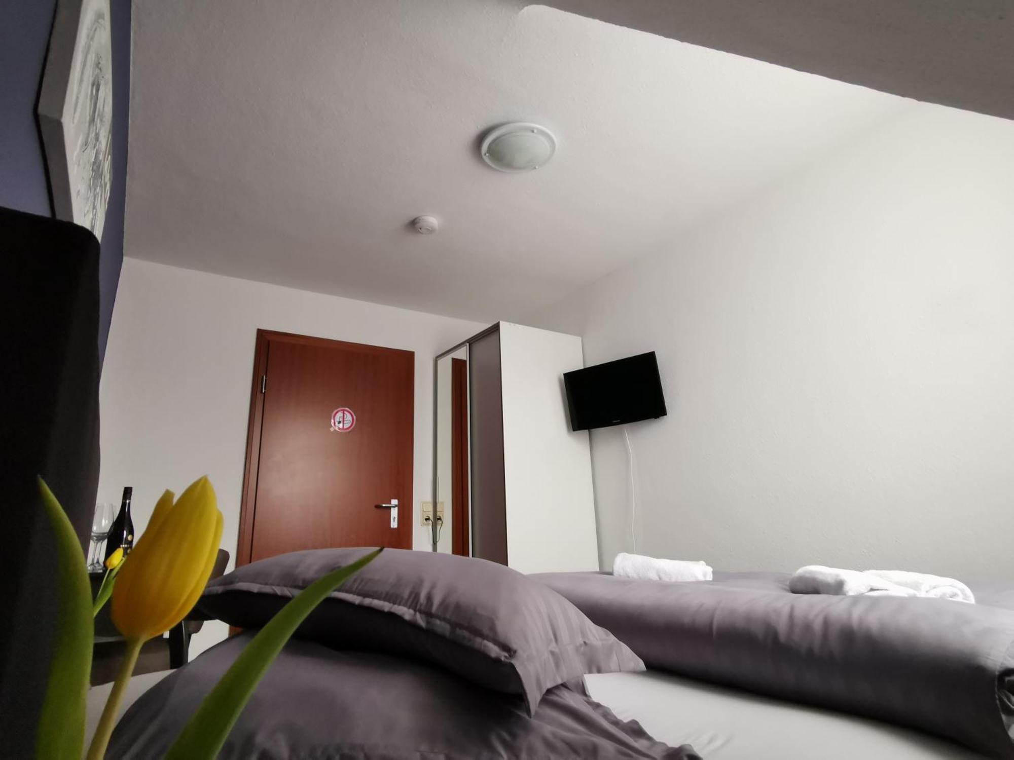 Hotel Zur Linde Rommerskirchen 部屋 写真